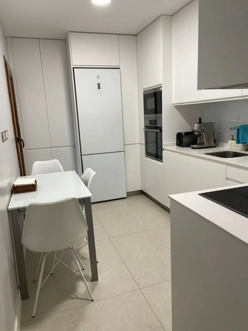 Piso en calle del Valle de Toranzo, 1 - Foto 4