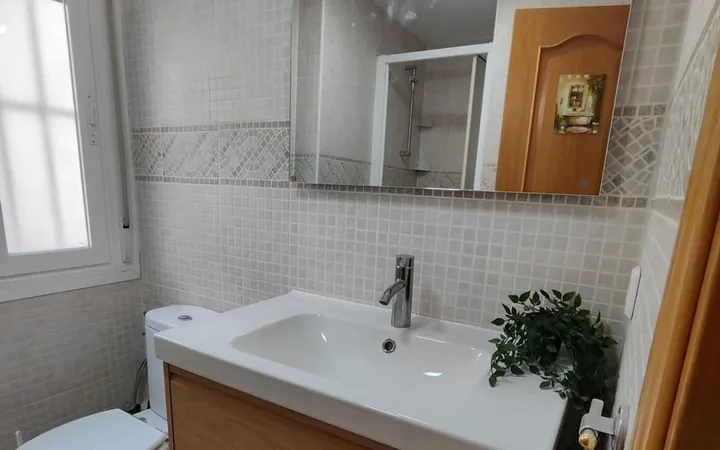 Estudio en Calle de Carmen Bruguera, 19, Moscardó - Foto 1