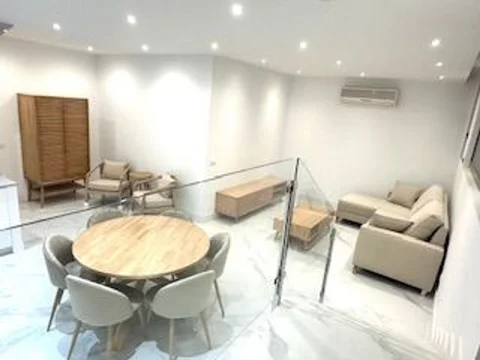 Dúplex en Calle de Juan de Urbieta, 13 - Foto 1