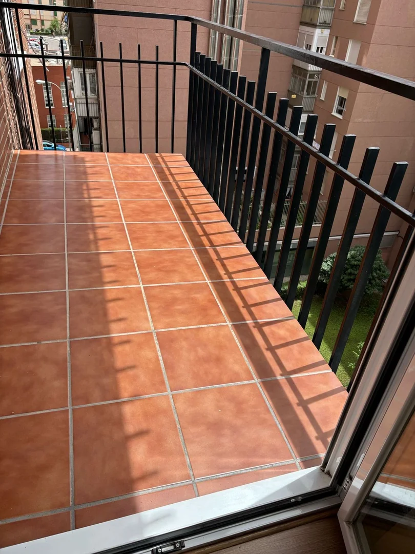 Piso en Calle de la Virgen de Aránzazu, 35, Tres Olivos - Valverde - Foto 8