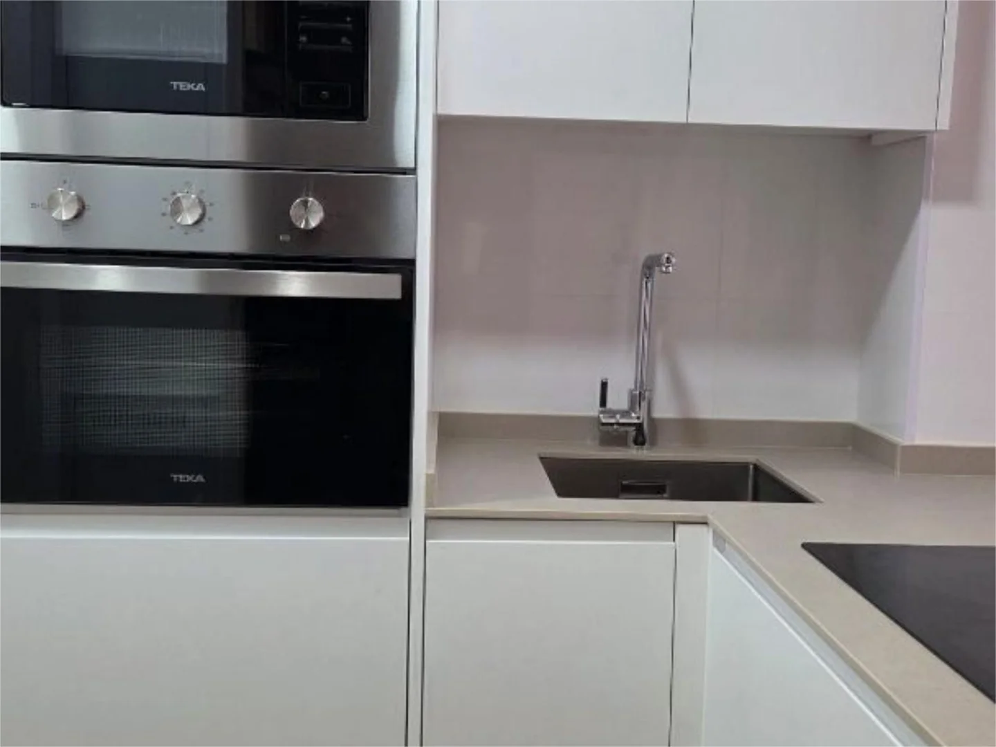 Piso en  Plaza de Redondela 12 - Foto 6