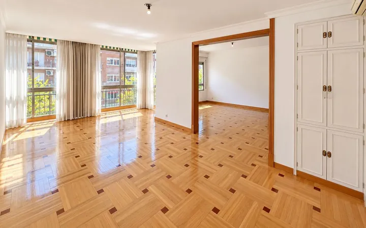 Piso en Calle de la Reina Mercedes, 17, Cuatro Caminos - Foto 5