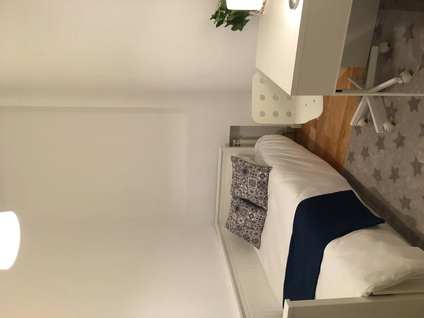 Piso en  Calle de Campomanes 9 - Foto 8