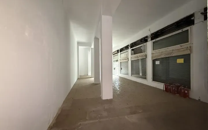 Local comercial en   Passatge de Serra i Arola - Foto 6