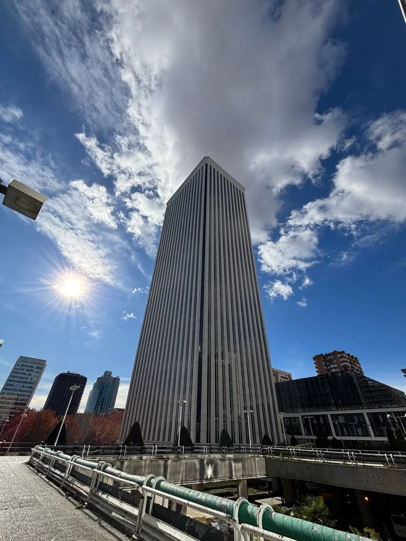 Piso en avenida del General Perón, 7 - Foto 3