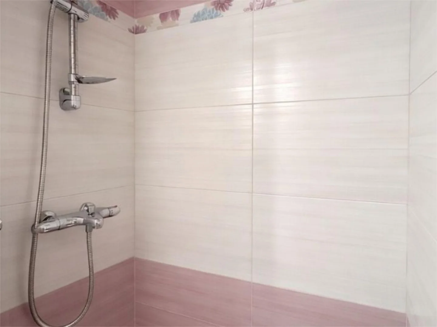 Piso en  Carrer de Cantàbria 18 - Foto 1