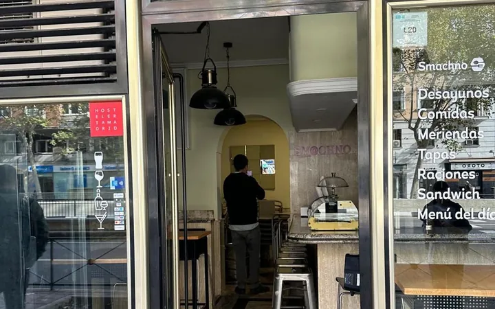 Local en Restaurante en Calle del Doctor Esquerdo, 19, Niño Jesús - Foto 2