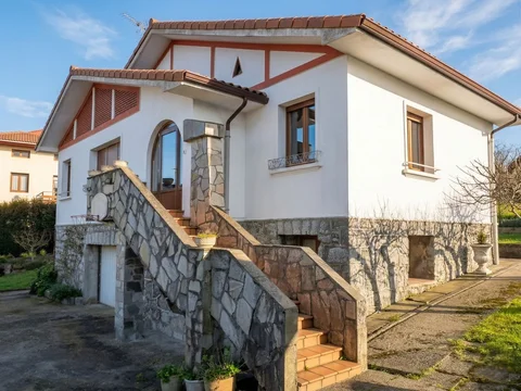 Casa o chalet independiente en Lugar Barrio Elejalde, 18 a - Foto 1