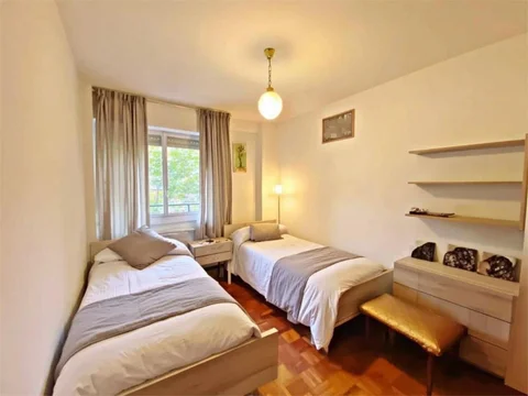 Piso en  Avenida del Doctor García Tapia 120 - Foto 1