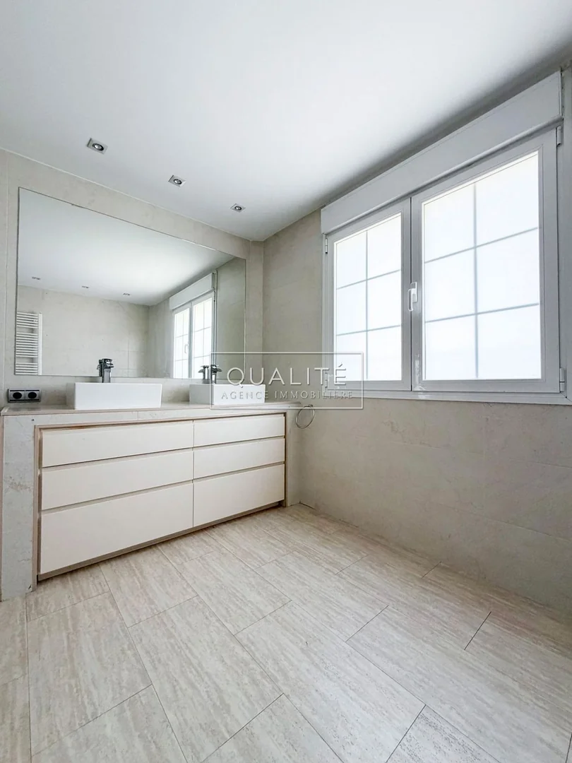 Chalet adosado en Calle de Ángel Cavero, Conde Orgaz-Piovera - Foto 19