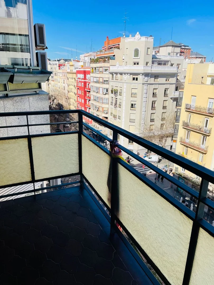 Piso en calle de Juan Bravo, 68 - Foto 3