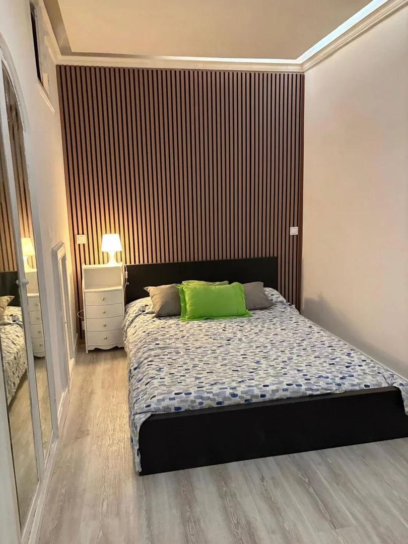 Piso en calle de los Fundadores, 6 - Foto 1