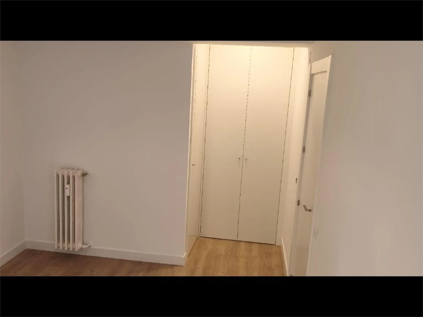 Piso en  Calle del Aviador Zorita 8 - Foto 28