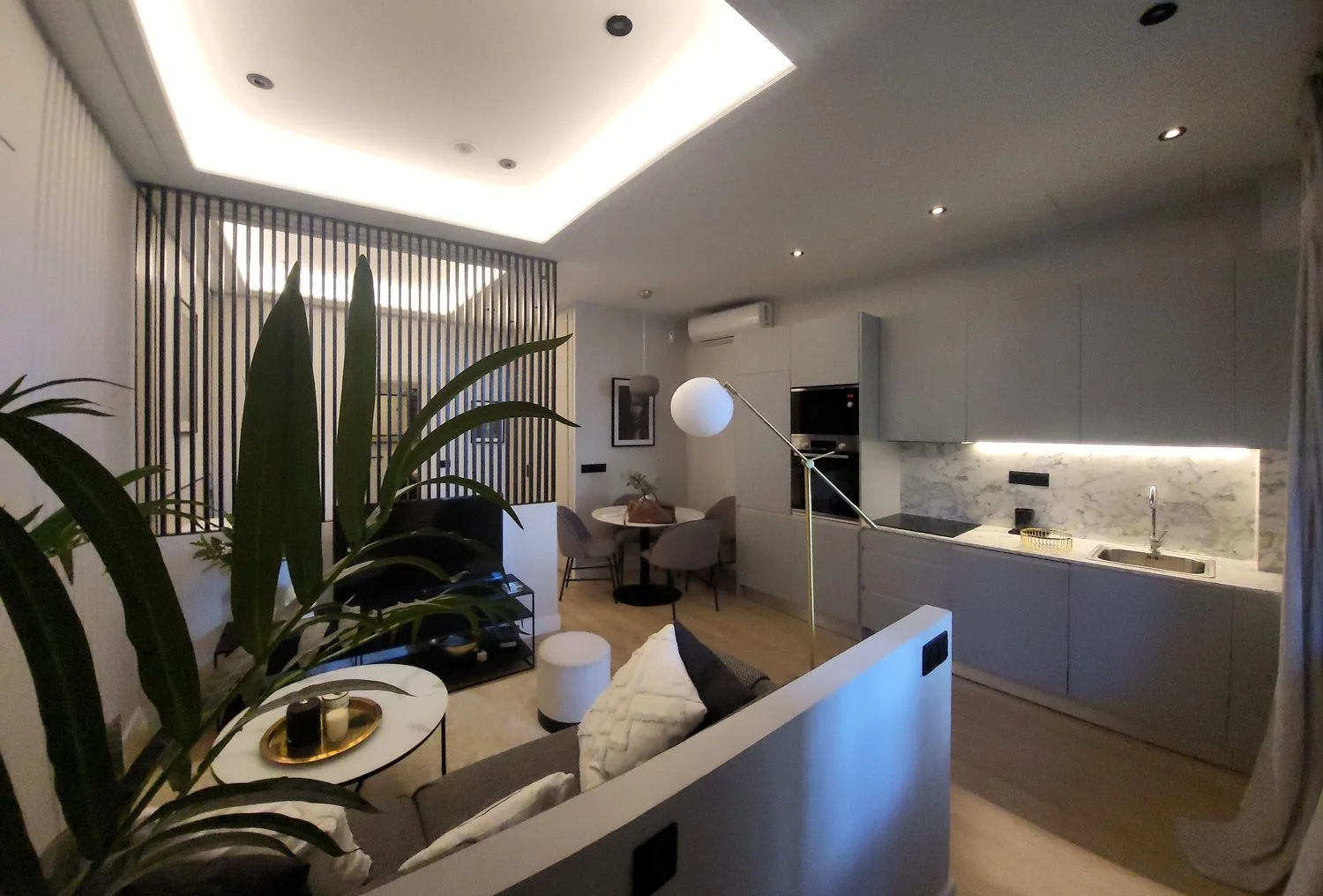 Piso en calle del Doce de Octubre, 26 - Foto 2