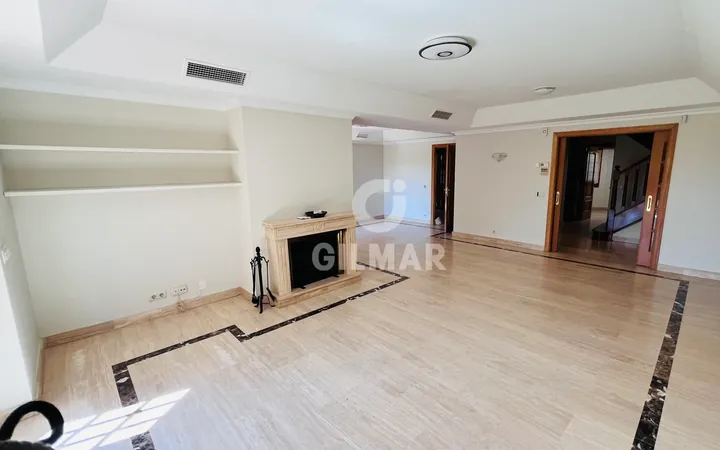 Chalet Independiente en Las Rozas, Madrid - Foto 4