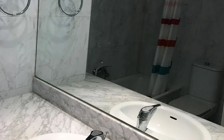 Piso en Calle Antonio Larrazabal, 12, Conde Orgaz-Piovera - Foto 2