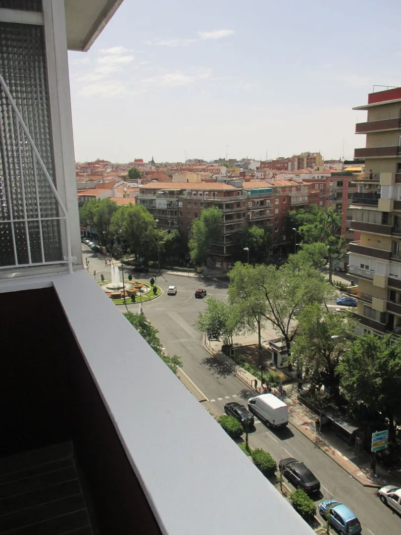 Piso en avenida Donostiarra, 21