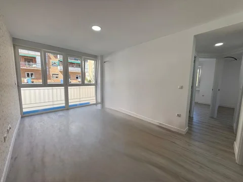 Piso en Aluche - Foto 1