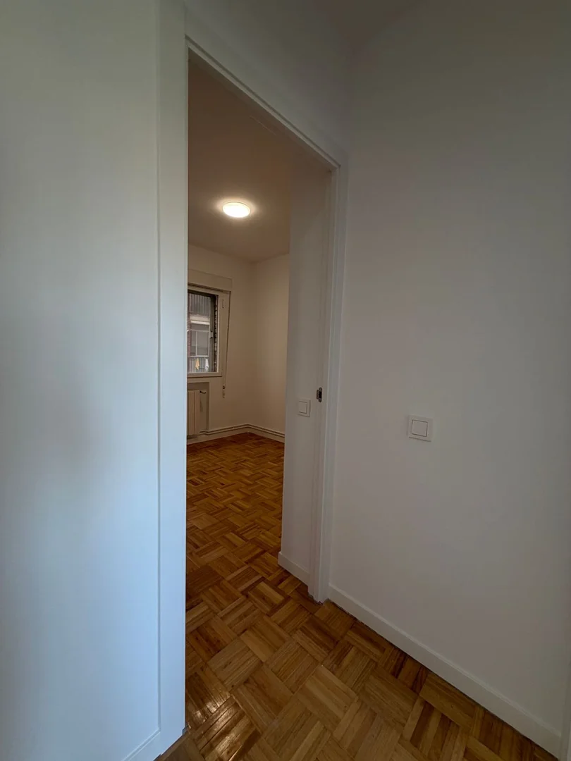 Piso en Avenida de Monforte de Lemos - Foto 44