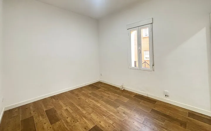 Piso en Calle del Conde de Vallellano, 8, Valdeacederas - Foto 3