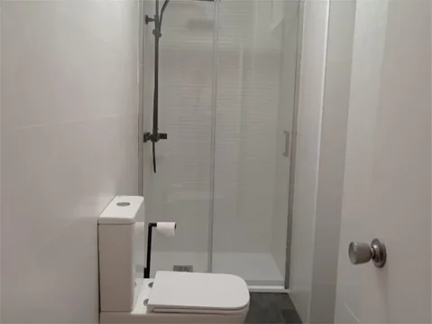 Piso en  Calle de Francisco Madariaga 24 - Foto 7