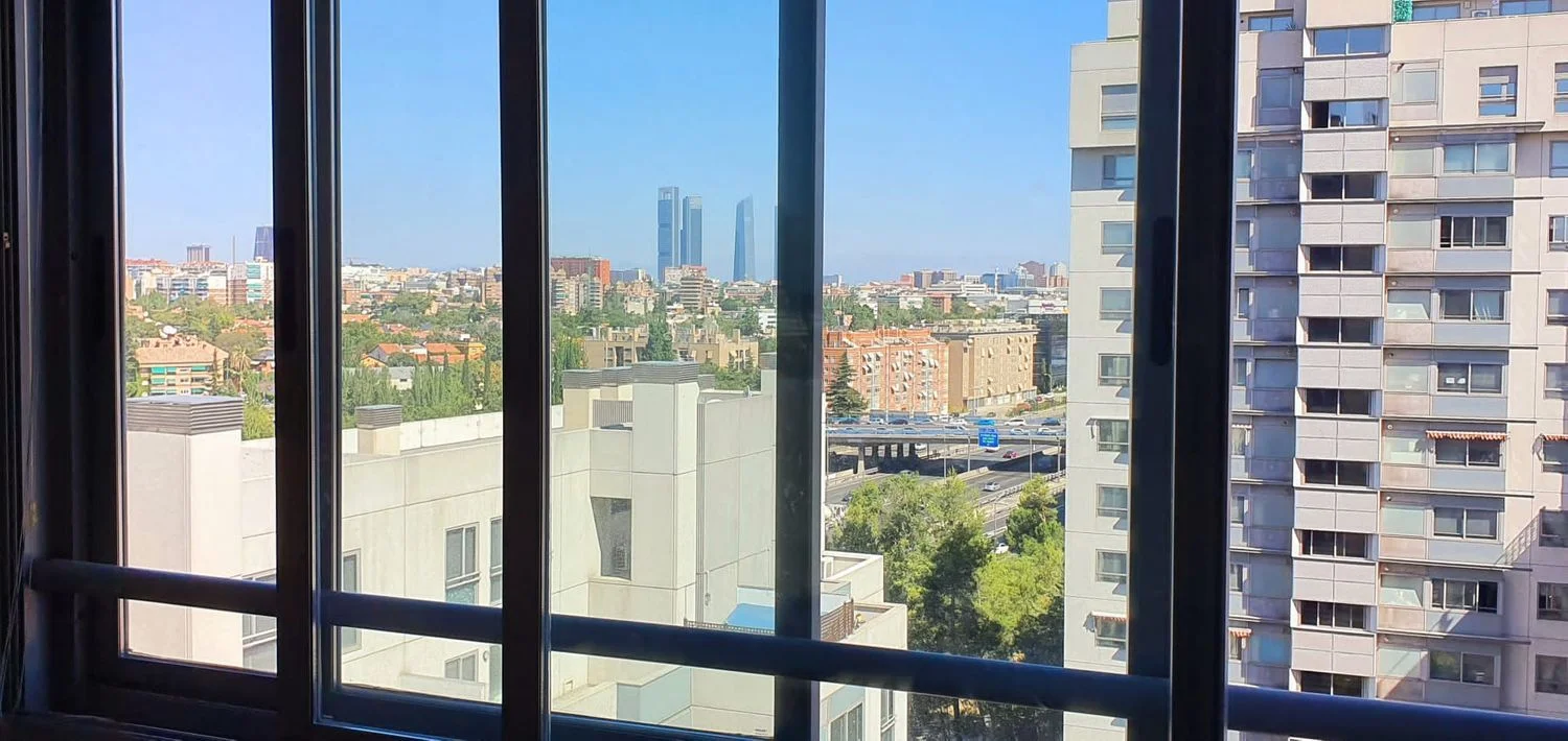 Piso en calle Rafael Bergamín, 5 - Foto 2