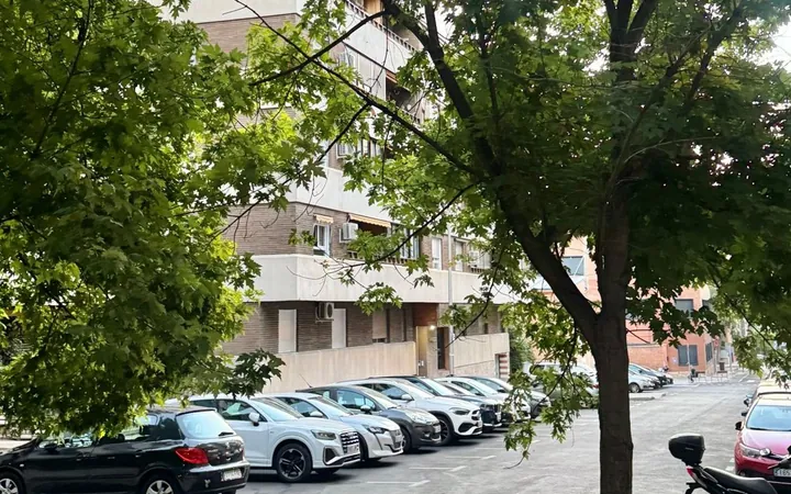 Piso en Calle de Enrique Jardiel Poncela, 8, Nueva España - Foto 1