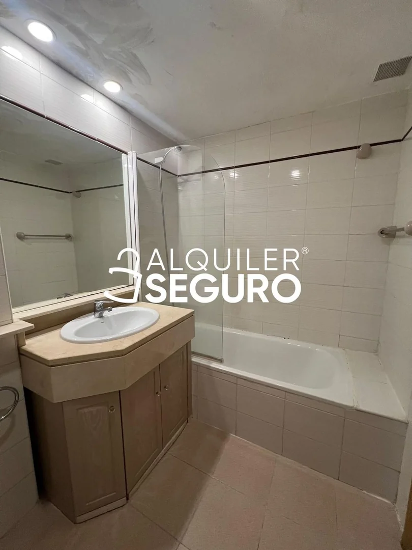 Piso en Calle Rocinante, Tres Olivos - Valverde - Foto 19
