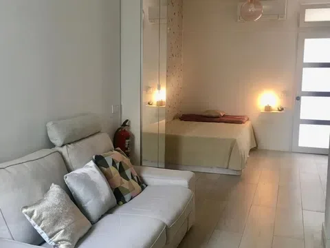 Estudio en calle de Doña Berenguela, 19 - Foto 4