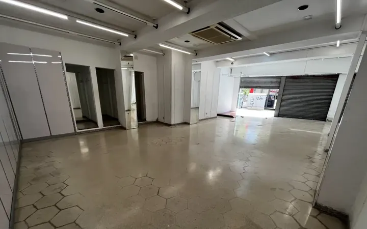 Local comercial en  Barcelona Capital - Foto 5