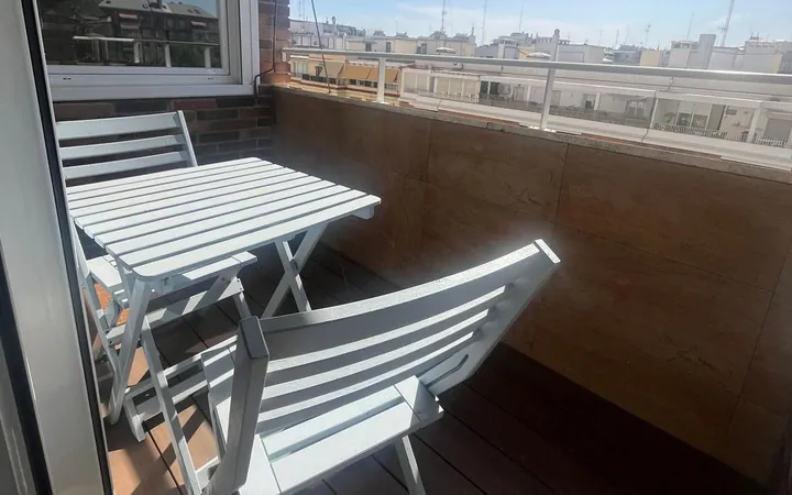 Piso en Cuatro Caminos - Foto 4