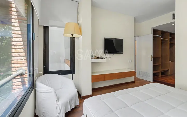 Chalet adosado en Calle de Sant Gaudenci - Foto 33