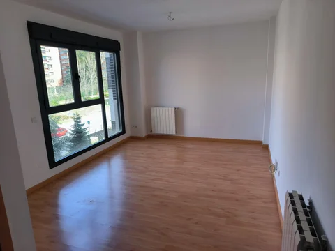 Piso en calle Cirilo Martínez Novillo, 35 - Foto 3