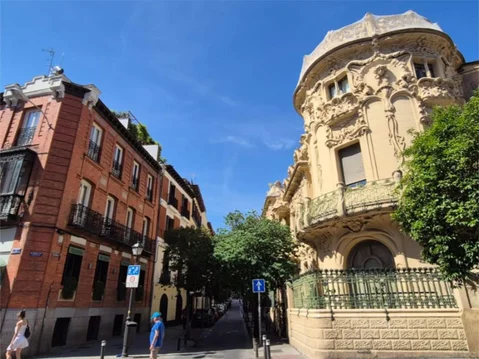 Piso en  Calle de Pelayo 78 - Foto 1