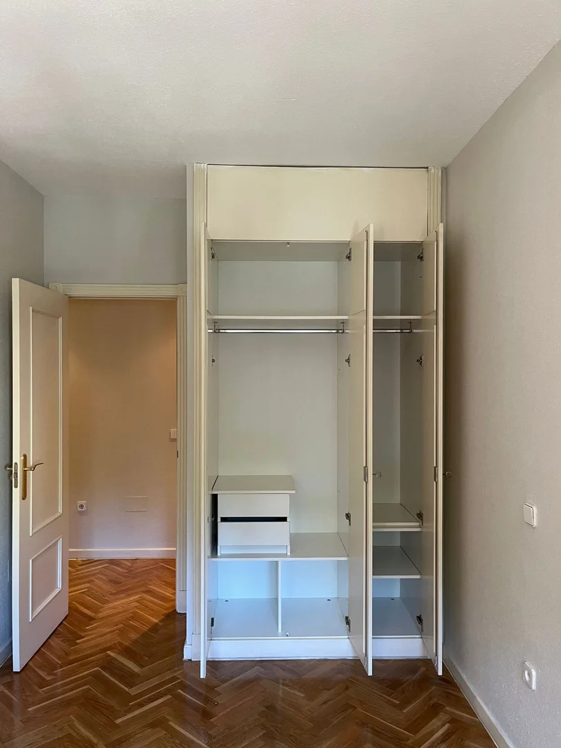 Piso en avenida del Talgo, 131 - Foto 18