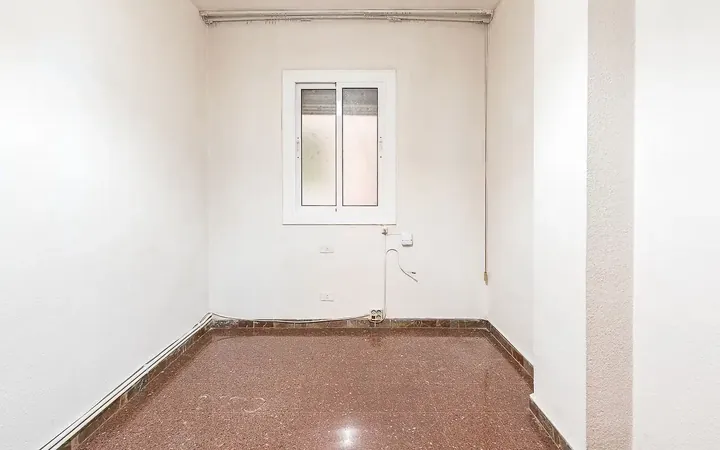 Piso en  Carrer de Viladomat 114 - Foto 6