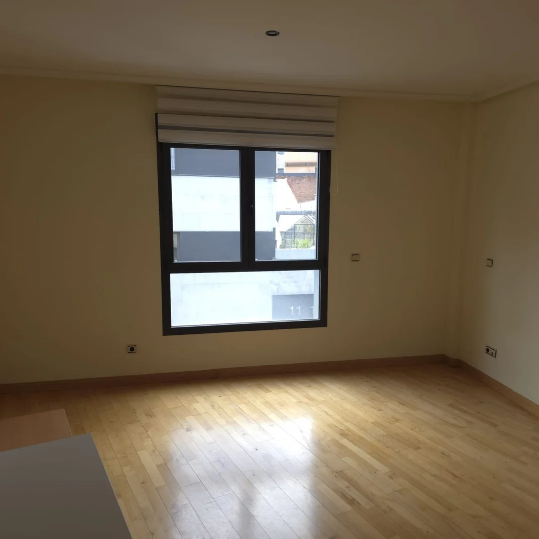 Estudio en calle de Torrelaguna, 110 - Foto 2