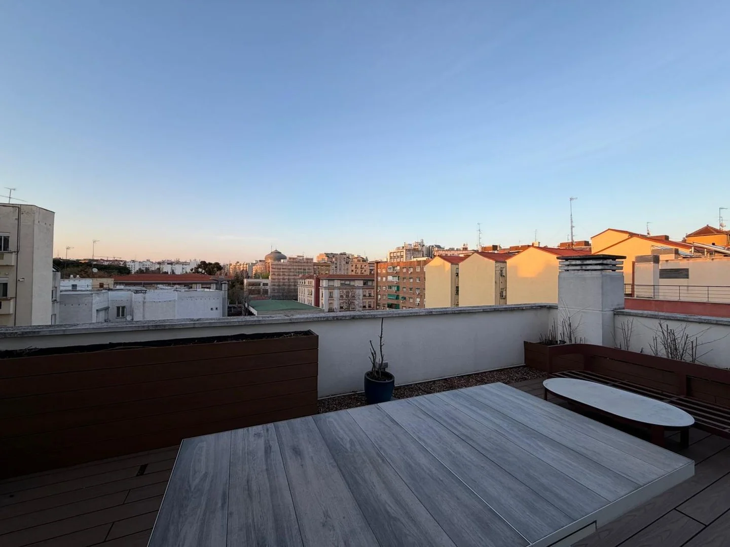 Dúplex en Barrio Trafalgar - Foto 1