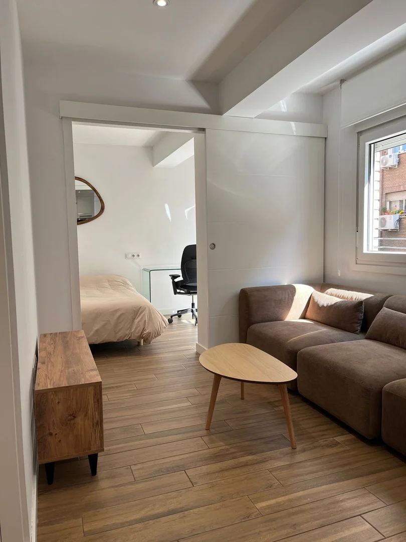 Piso en calle de Sánchez Barcáiztegui, 43 - Foto 1