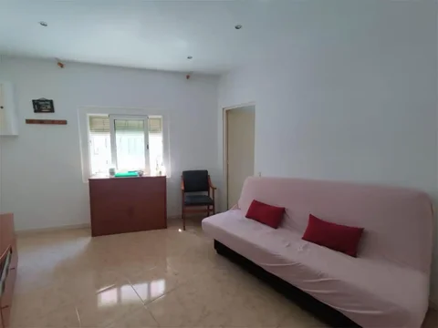 Piso en calle Carrer de la Mare de Déu dels Angels 55 - Foto 3