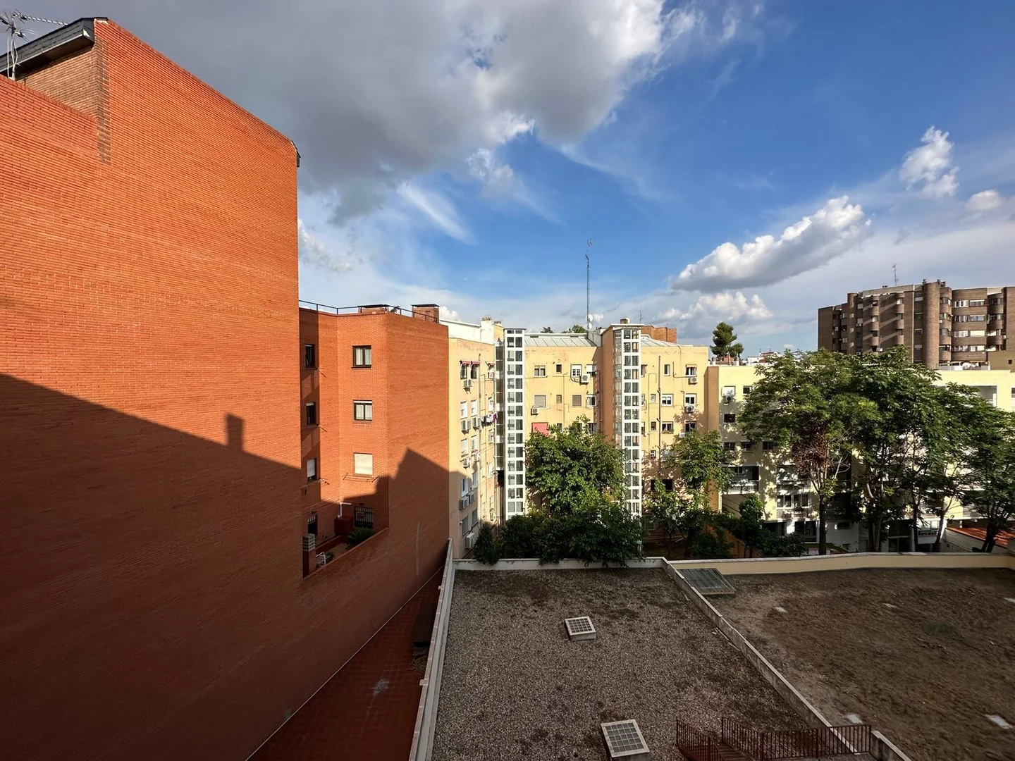 Piso en Calle de López de Hoyos - Foto 4