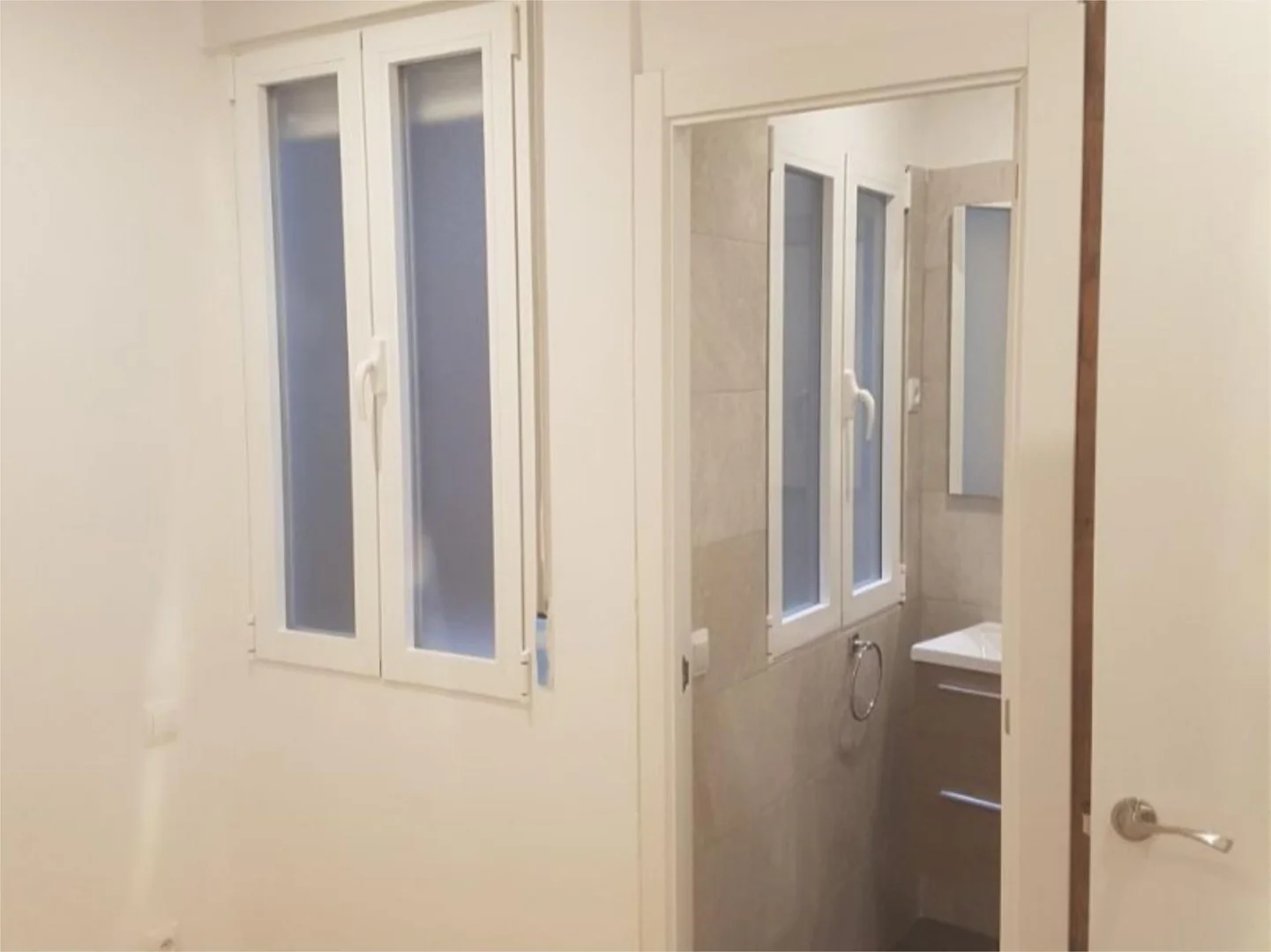 Piso en  Calle de la Cava Baja 26 - Foto 8