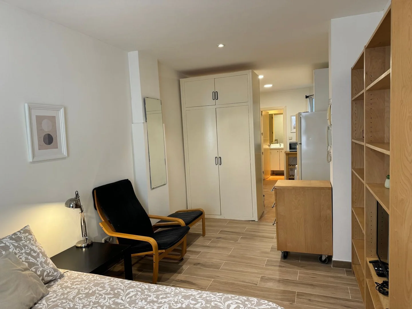 Estudio en calle de Cardenal Mendoza, 27 - Foto 7