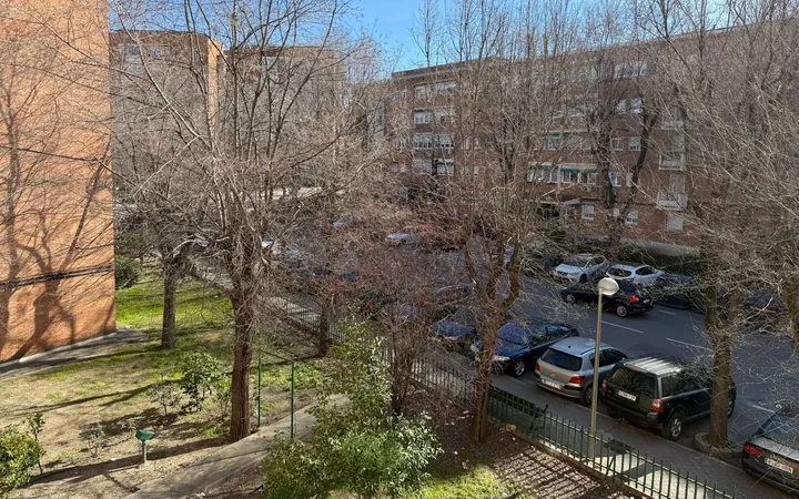 Piso en Calle del Camino de los Vinateros, 164 - Foto 5