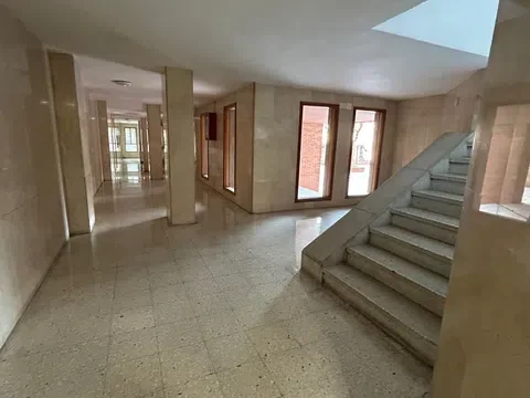 Piso en avenida de Pablo Neruda, 35 - Foto 1