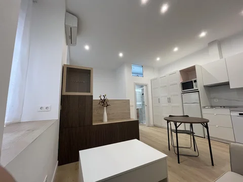 Estudio en  Calle Gabriel Lobo 6 - Foto 2