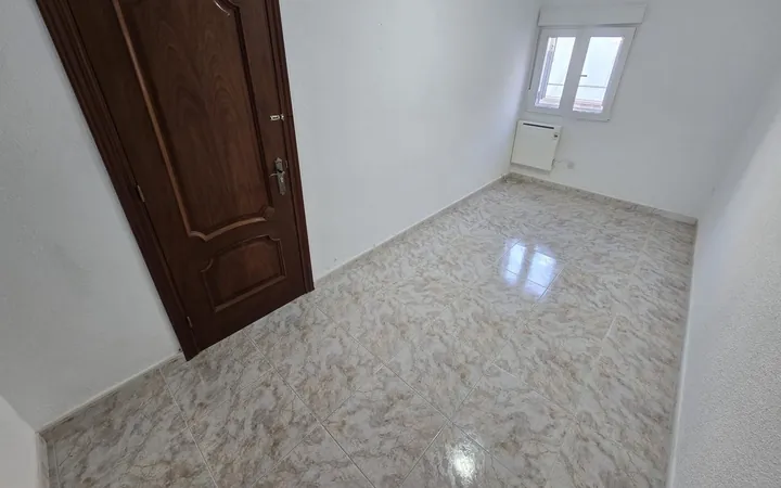 Piso en Calle Peralejo, San Fermín - Foto 10