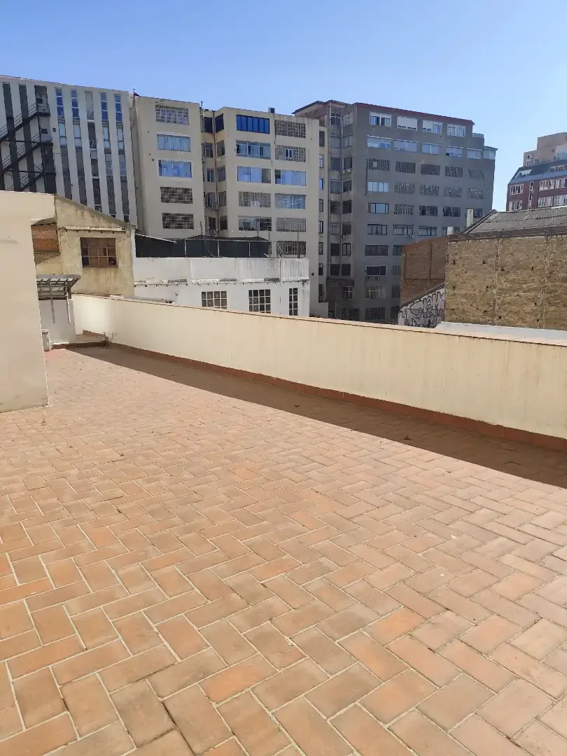 Local comercial en  Carrer de Joan d'Àustria 109 - Foto 14