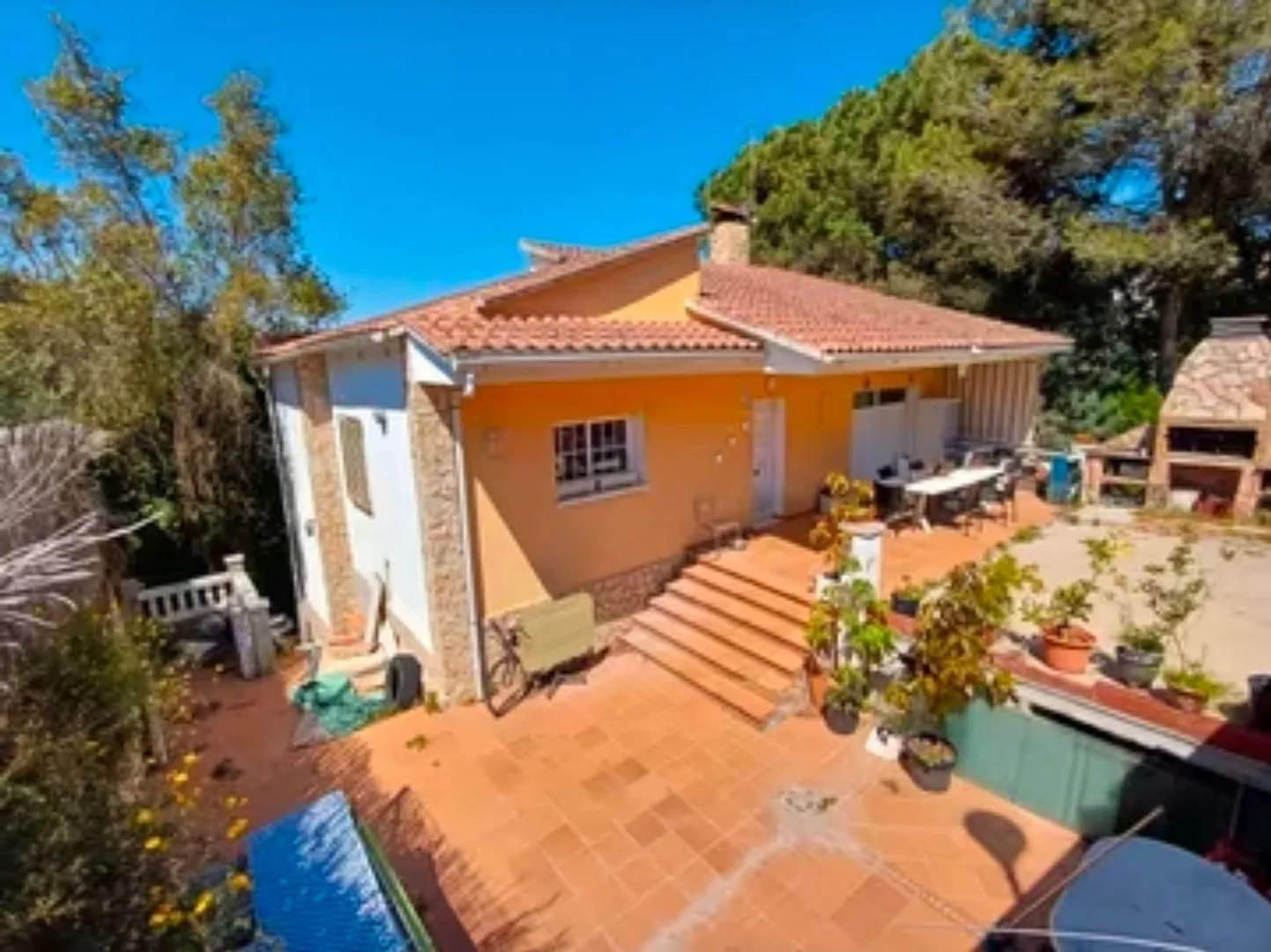 Casa independiente en Passatge Descendent, 473 - Foto 2