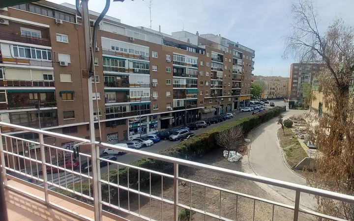 Piso en Avenida del Manzanares, 196, Moscardó - Foto 6